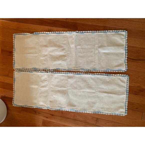 Vintage Linen Table Runners with Blue Crochet Trim 36x12 - Picture 5 of 6